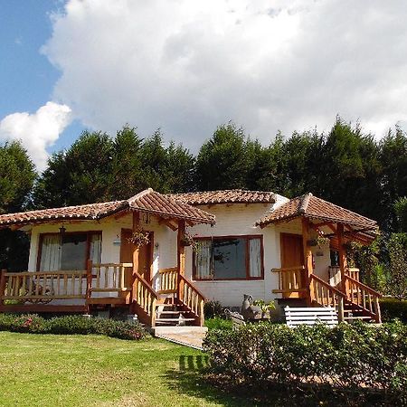 Posada Mirolindo Quito Esterno foto