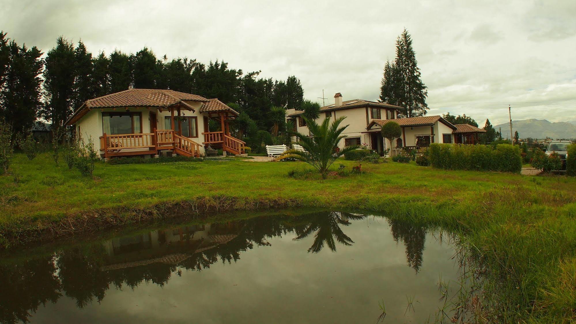 Posada Mirolindo Quito Esterno foto
